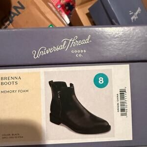 Universal Thread Women's Black Ankle Booties size 8